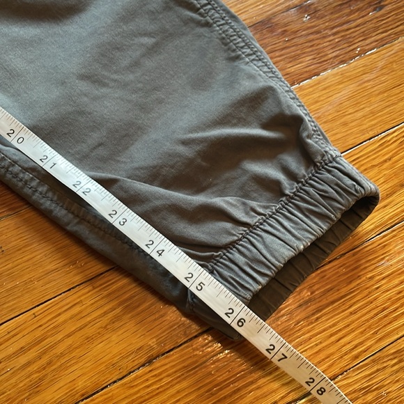 Gray Men's AE American Eagle Flex Trekker Woven Cotton Joggers In Size Small - Picture 10 of 14